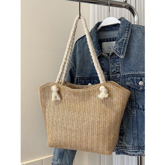 Medium Tote Straw Bag Khaki Beige Lined Rope Handles Beach Summer - Picture 4 of 8